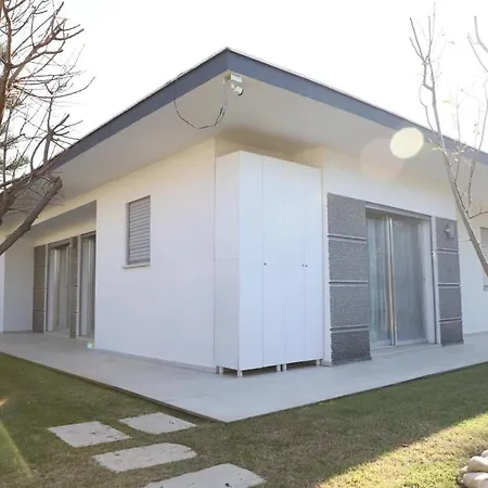 Villa Alaçatı White Serenity Çeşme