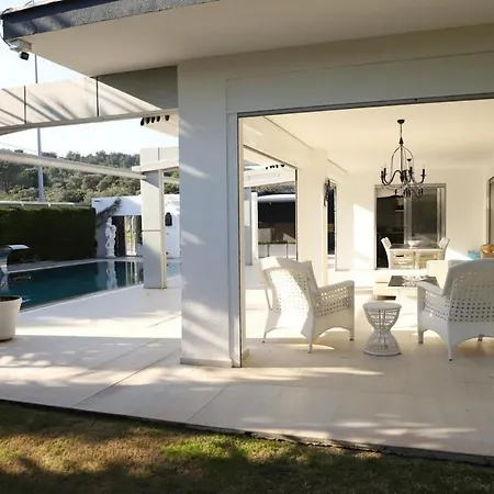 Alaçatı White Serenity Villa *