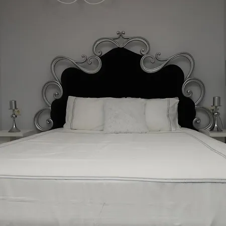 Villa Alaçatı White Serenity Çeşme